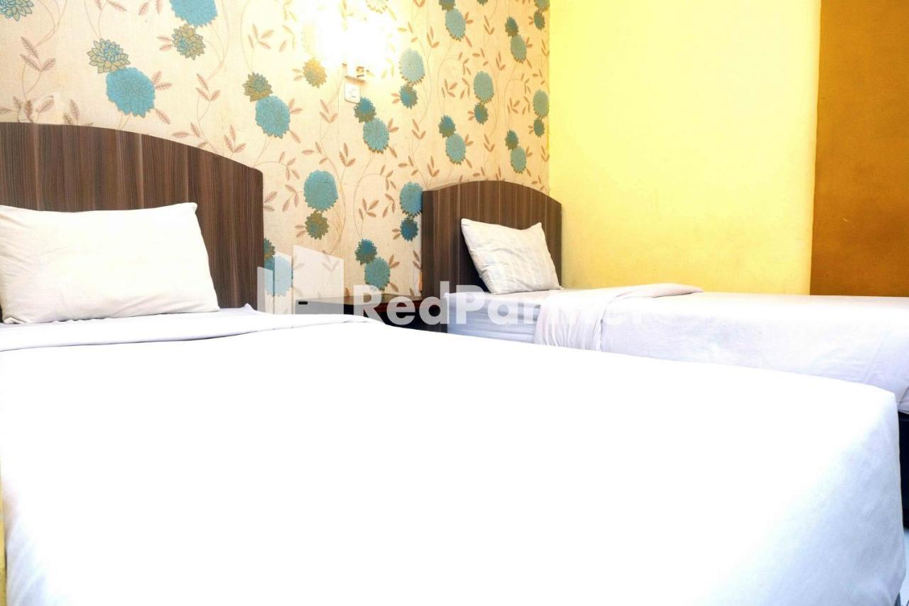 Hotel Permata Makassar Mitra Reddoorz Balangberu Exterior photo
