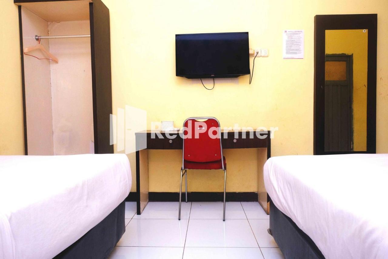 Hotel Permata Makassar Mitra Reddoorz Balangberu Exterior photo